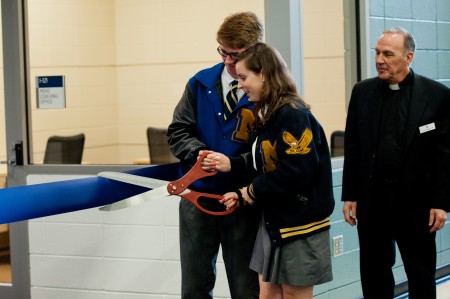 Student Council Co-presidents Christopher Bowman and Katie Hearn cut the ribbon to Ivy Street Center, signifying the opening of the Marist School’s first new academic facility in more than 20 years. 