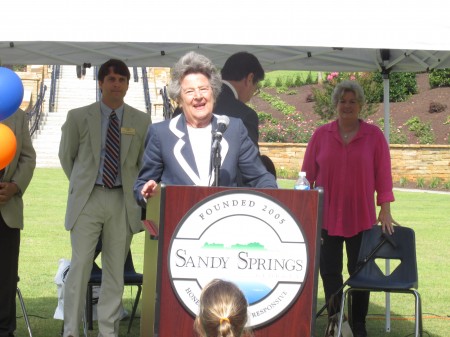 Founding Sandy Springs Mayor Eva Galambos talks about the Abernathy Greenway's origins.