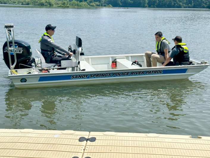 Sandy Springs Police officers to patrol Chattahoochee River Rough