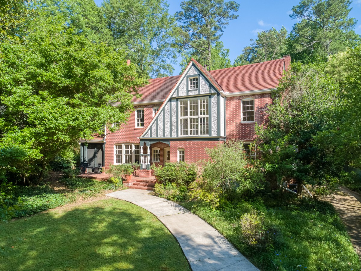 Historic Druid Hills home with ties to ‘golden age of Hollywood’ on the market for $2.3 million
