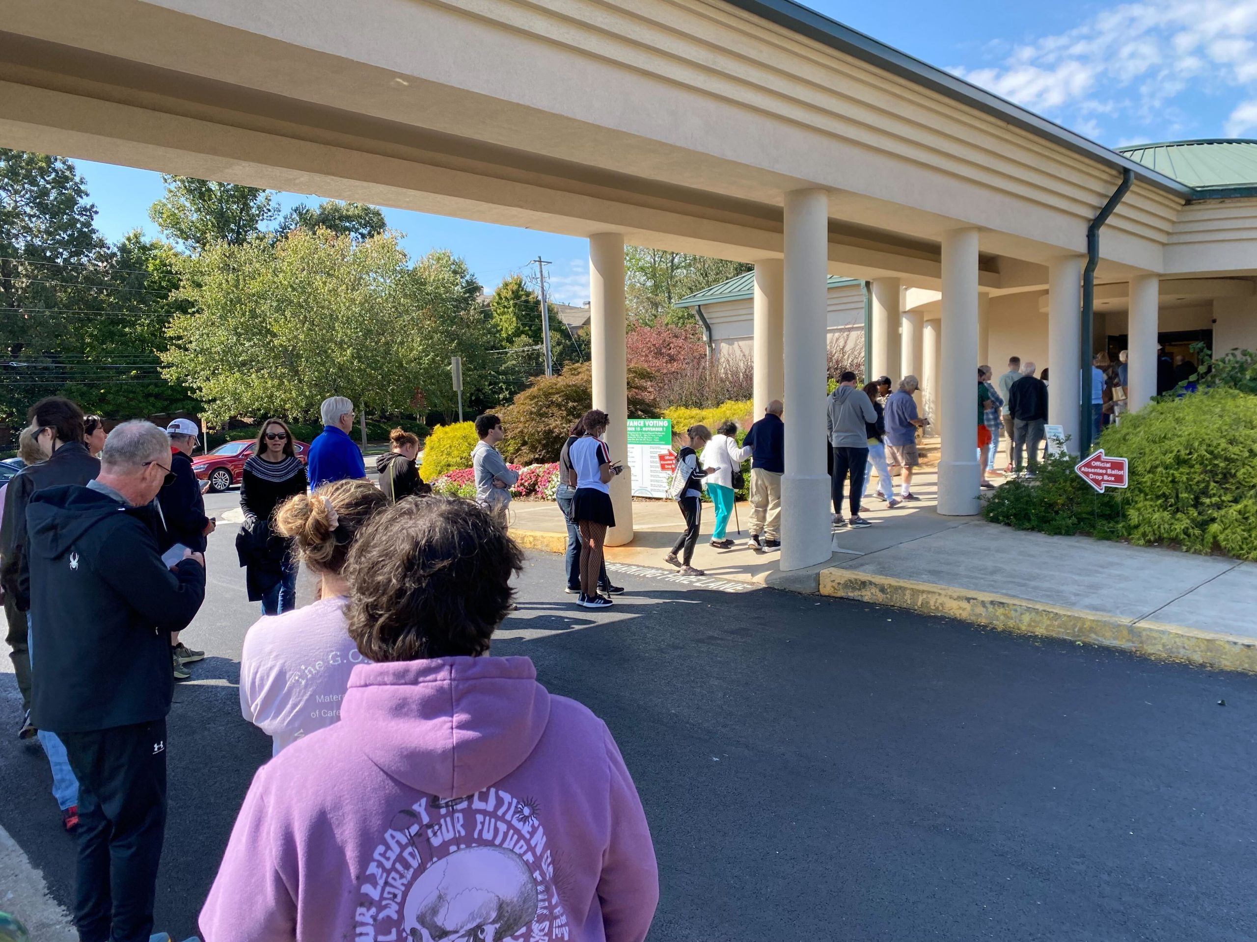 First day of Georgia early voting sets new record - Rough Draft Atlanta