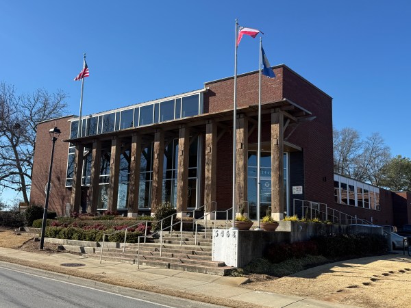 Former Chamblee City Hall will become Spruill Studios in June