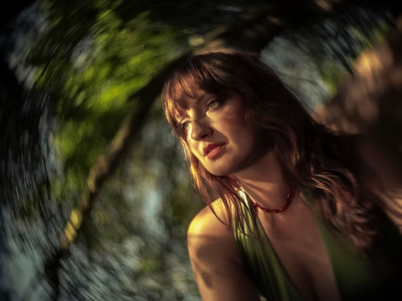 Concert Review: Madison Cunningham dazzles at Variety Playhouse