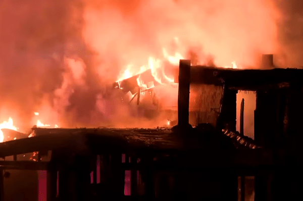 Two apartment buildings go up in flames in NW Atlanta